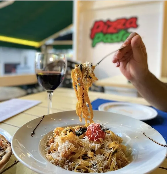 Pizza&Pasta Pizzeria Marbella Puerto