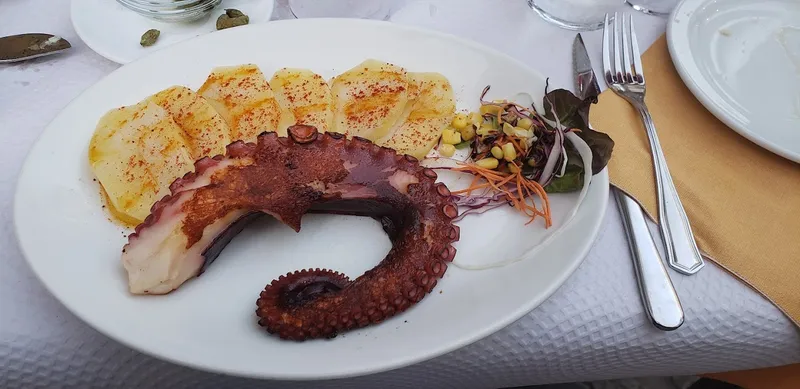 Mesón Criollo