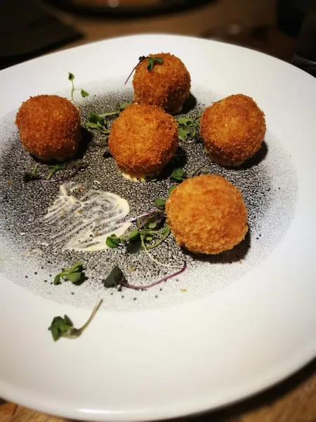 Restaurante La Chancha y los 20