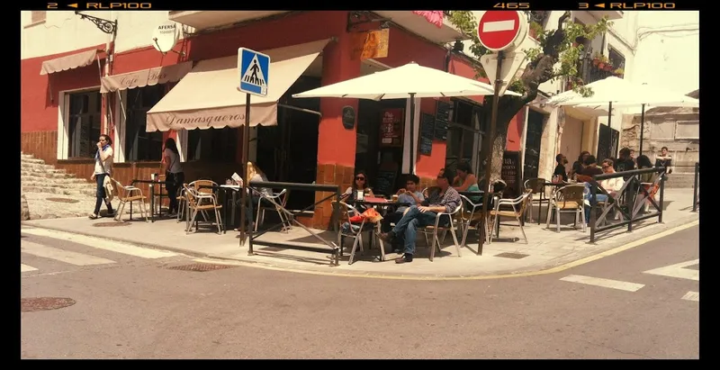 Café Bar Damasqueros