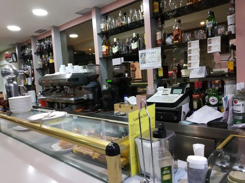 Cafetería Restaurante La Oficina