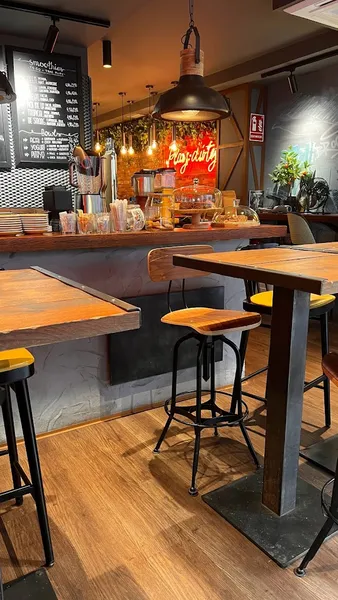 Brooklyn & Co brunch y café de especialidad