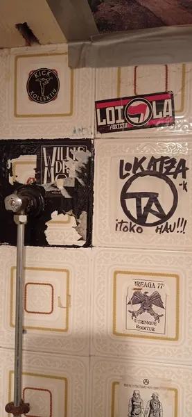 Helmuga Bar