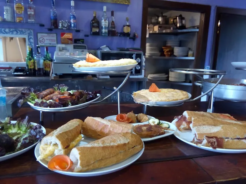 Bar - Restaurante Intxaurdi