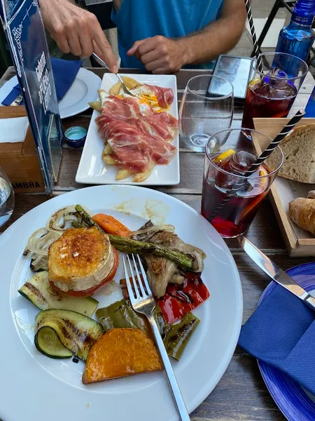 Paradiso cafetería