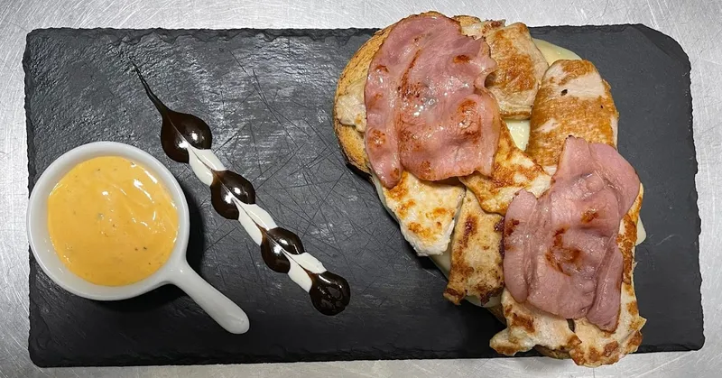 La Tapita de Plata