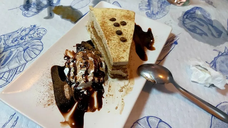 El Faro Cafe bar