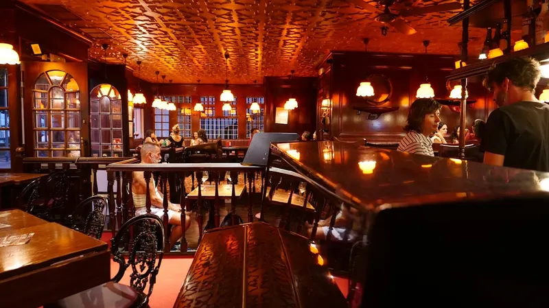 Pub Port Of Spain