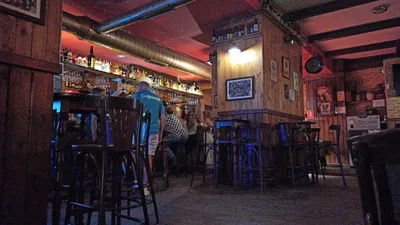 Los 11 bares con música de Cádiz