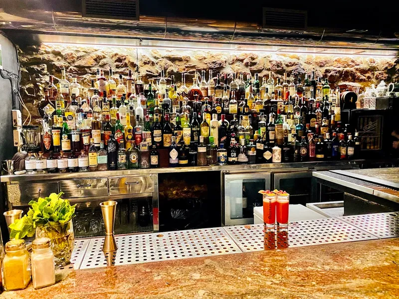 Arraun Cocktail Bar