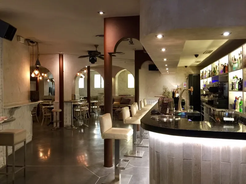 Café-Pub Pasarena