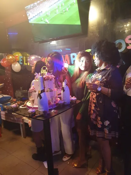Pub Cabana