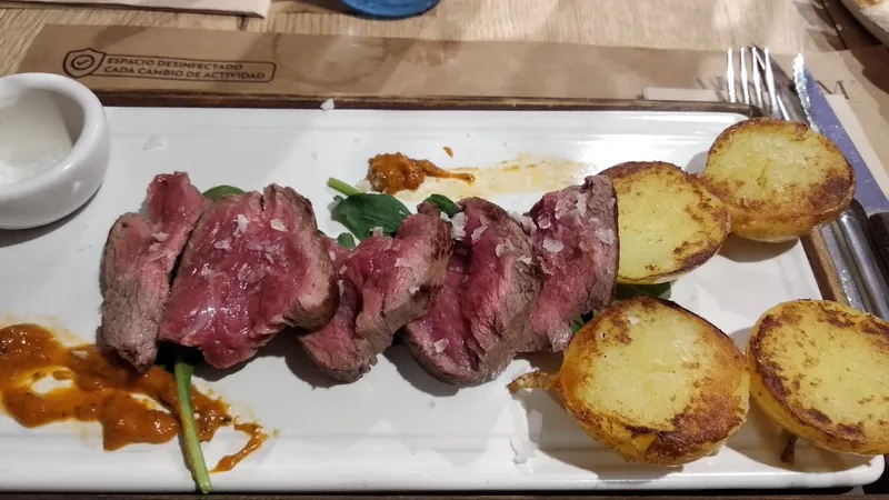 La Mafia se sienta a la mesa