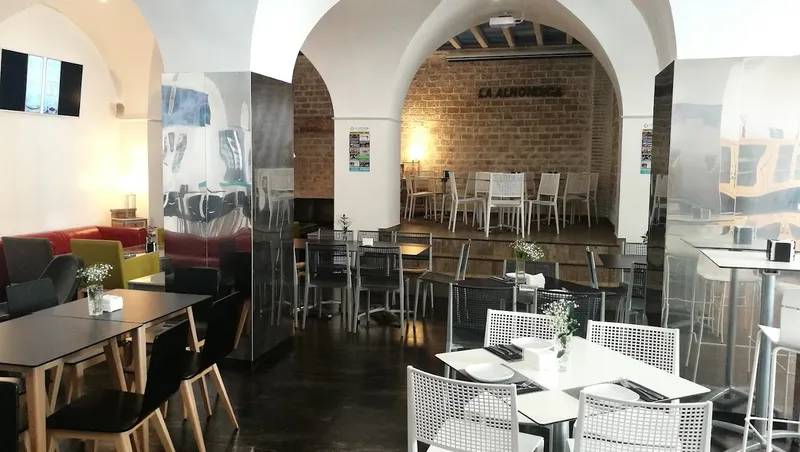 Alhóndiga Copas - San Fernando
