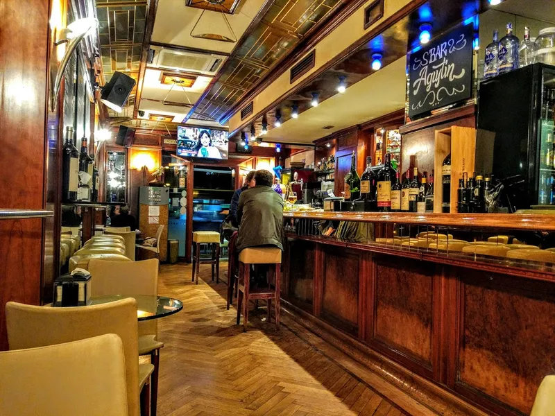 Bar Agustin