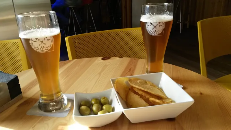 Canana L.A. Brewpub