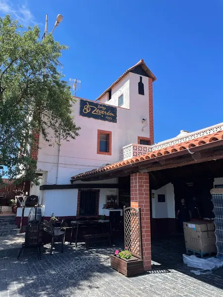 Bodega Reverón