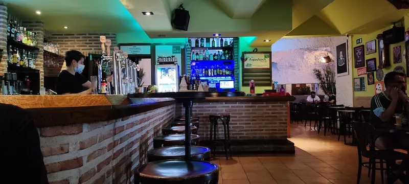 Bar Agualuna