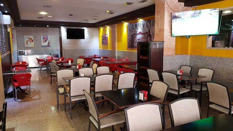 Bar Bamboo Green