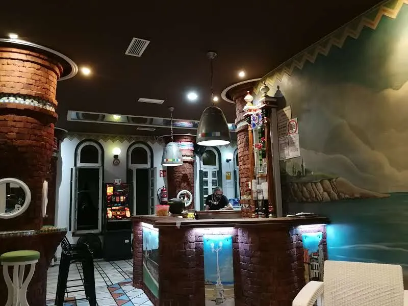 Tierra Coffee Drink Pub