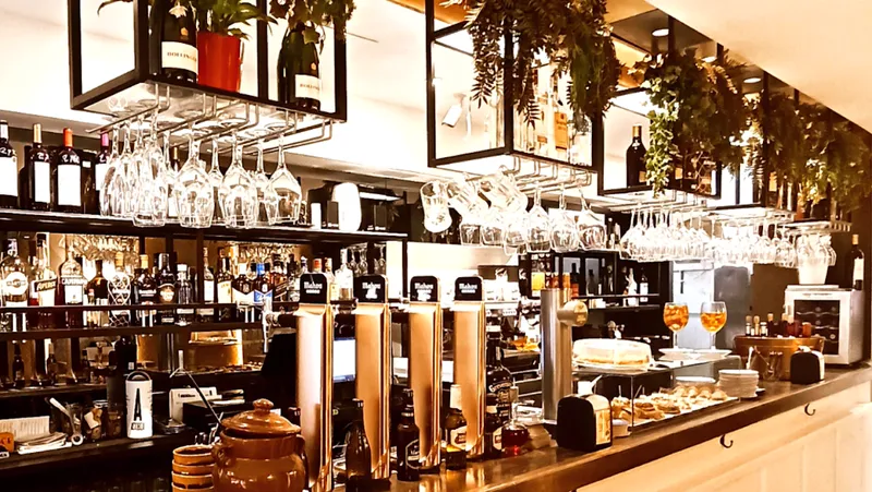 VINTAGE Bar