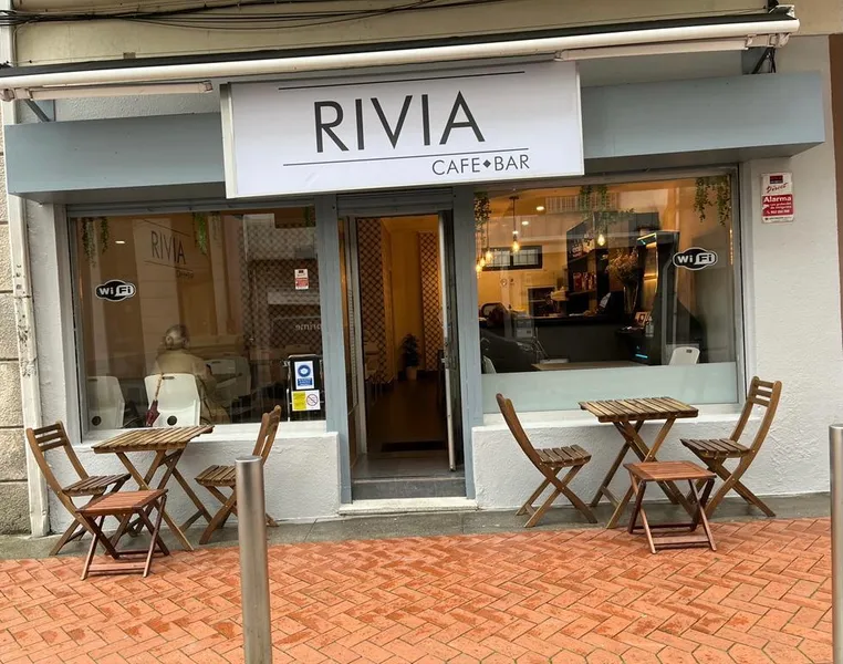 Rivia Cafe bar