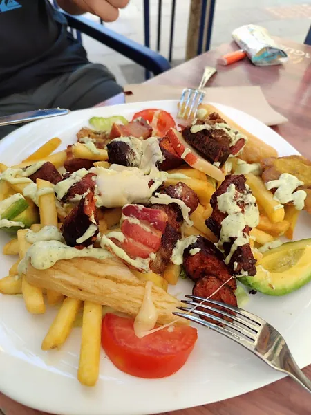 Tapeo Latino Restobar