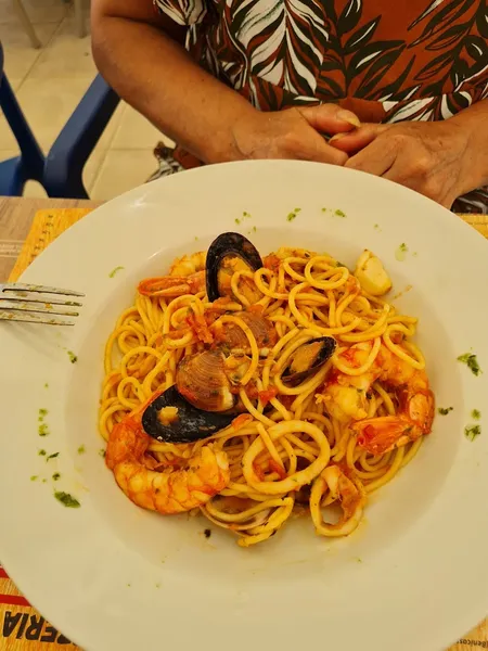 Ristorante Italiano Pizzería Cosa Mia