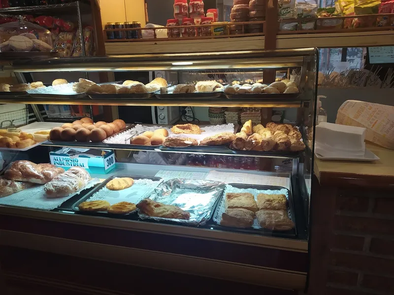 Panadería Colombiana El Trigal