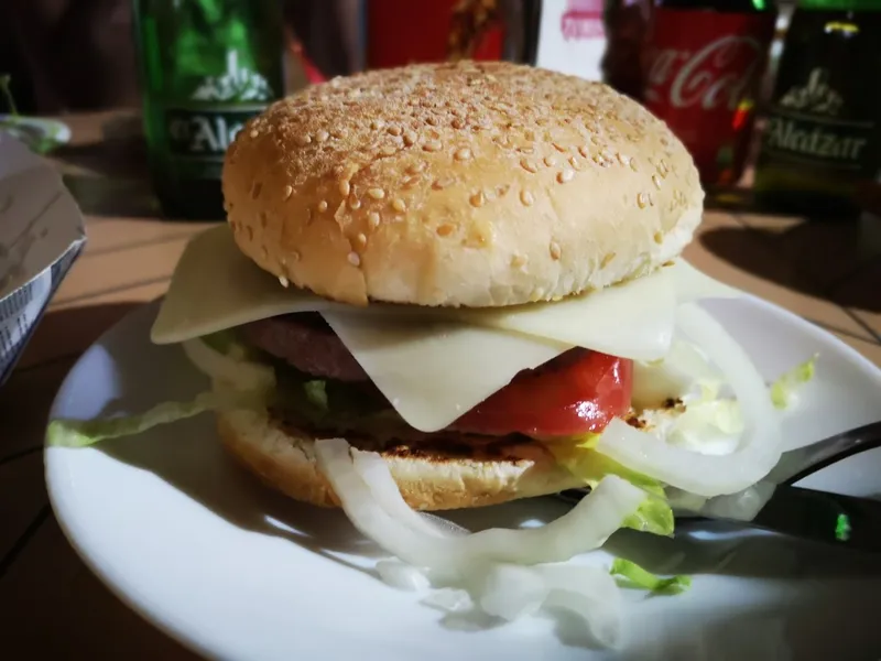 Burger Tomás