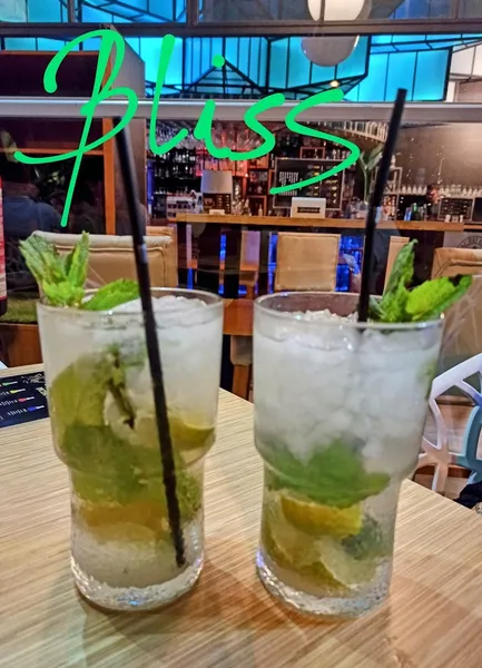 Coctelería The Bliss