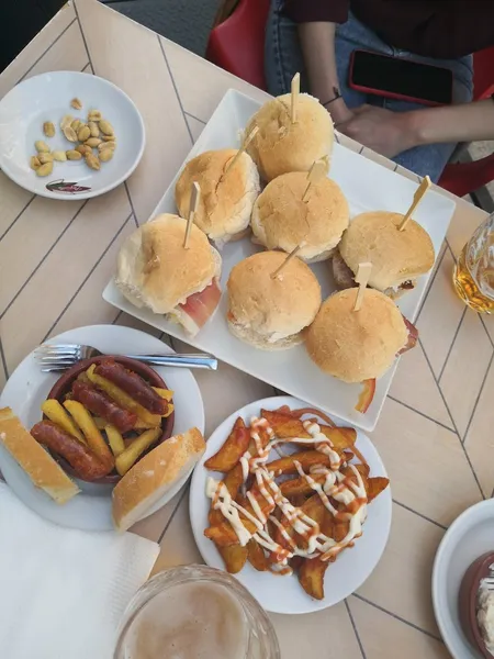 TAPERIA BBT OTRA