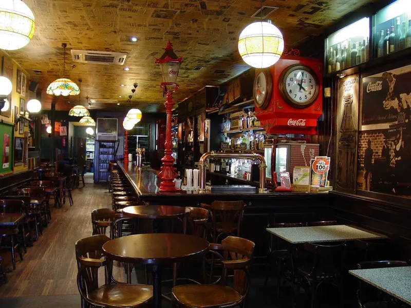El Pato Colonial Bar