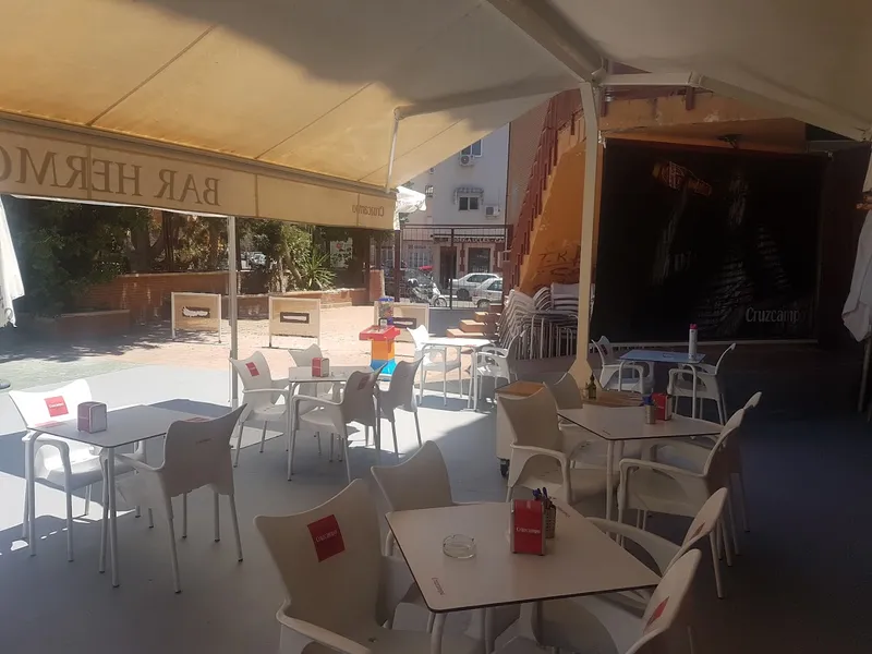 Café Bar Hermoso