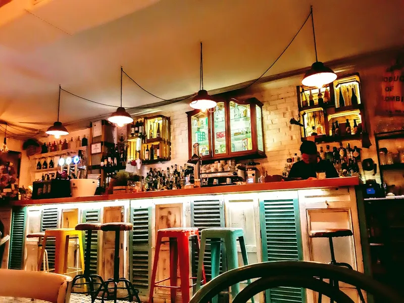Bar La Época de Maricastaña Almería