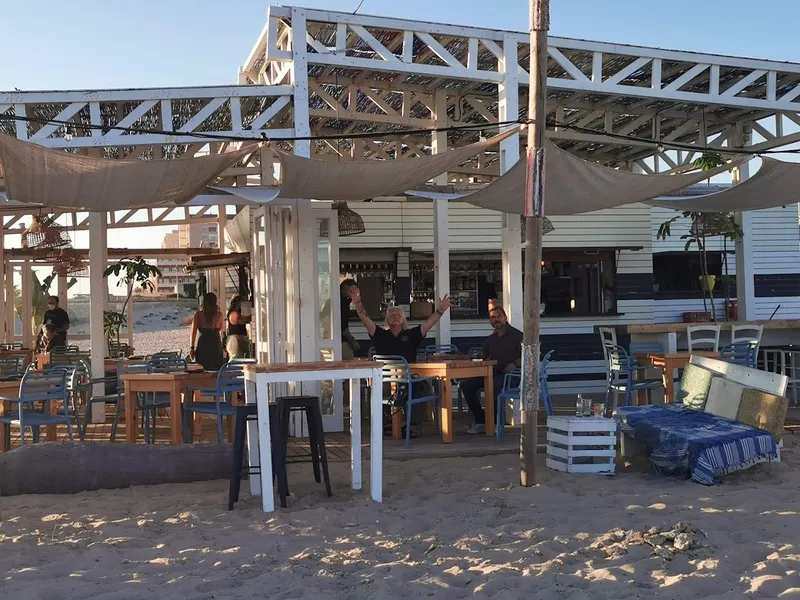 Moana Beach Bar - Restaurant