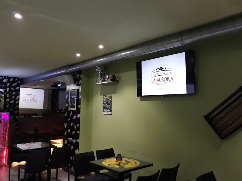Dacosta Bar