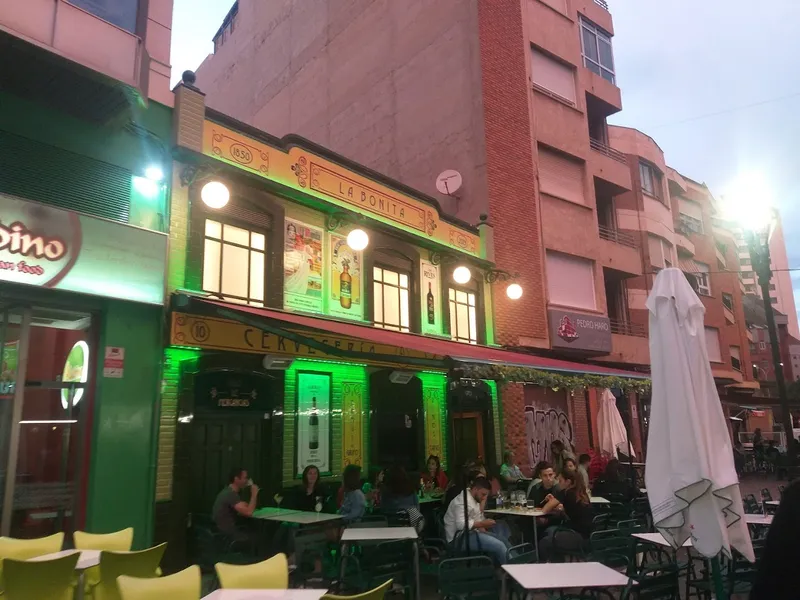 Bar Coctelería La Bonita