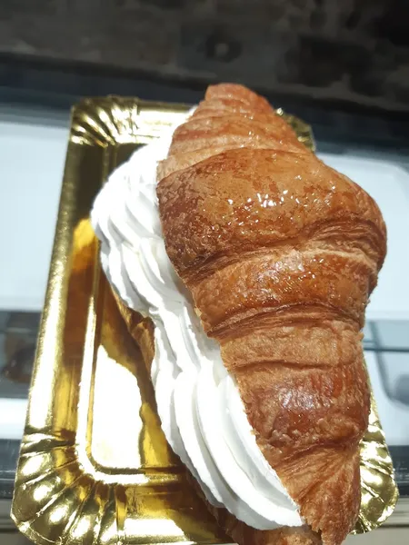 Don Croissant