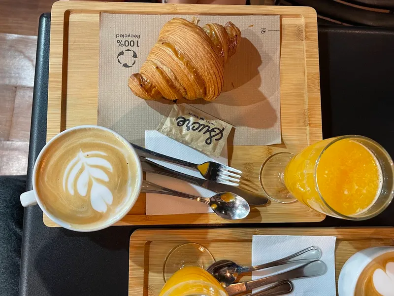 Sucre Coffee & Bakery