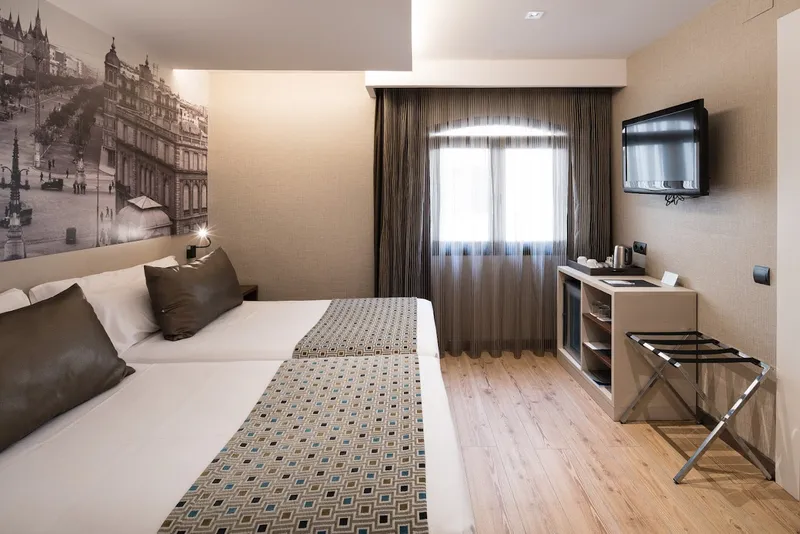 Hotel Catalonia Born