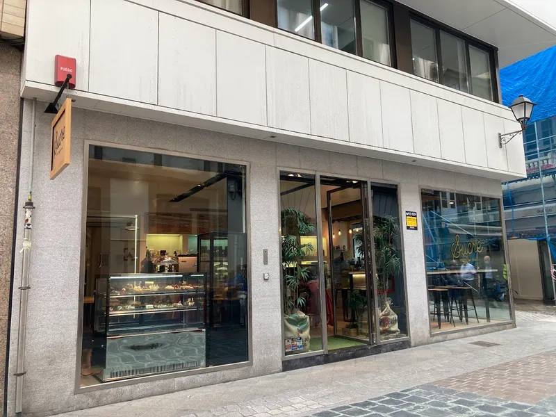 Sucre coffee & bakery