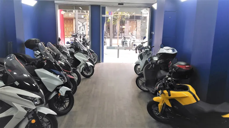 ONLYMOTOS.COM