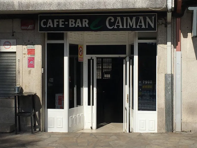 Bar Caimán