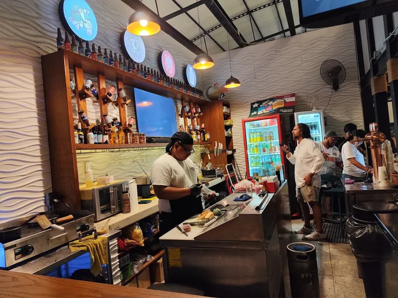 Esmeralda Taproom (La Plancha)