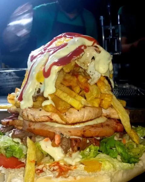 Nanos Burger