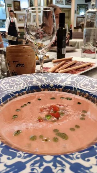 Restaurante Pilar del Toro