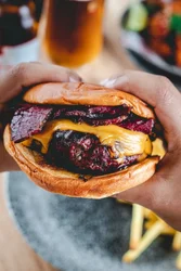 Los 12 Hamburguesas de Guindalera Salamanca