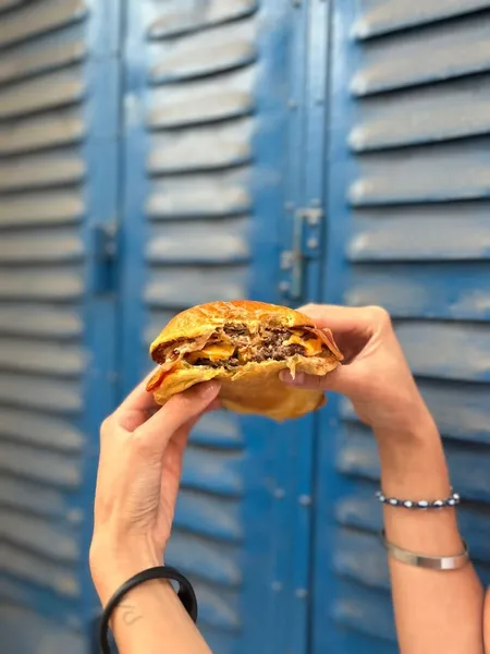 LA REVOLUCIÓN BURGER