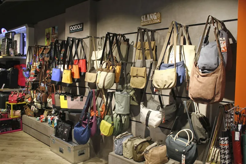 Catbag - Tienda de maletas, bolsos y mochilas en Barcelona